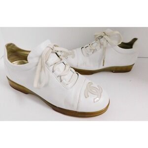 Chanel CC Logo White Leather Trainers Sneakers Size 39 AUTHENTICATED